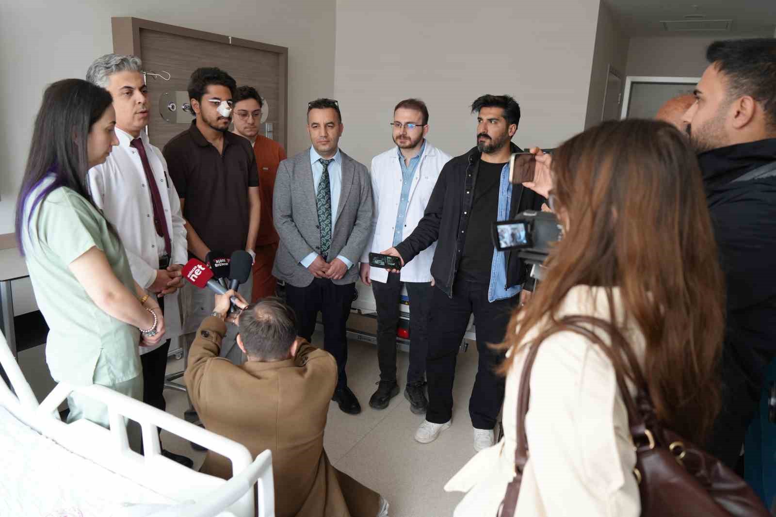 Hindistan’dan Erzincan’a sağlık yolculuğu
?v=1