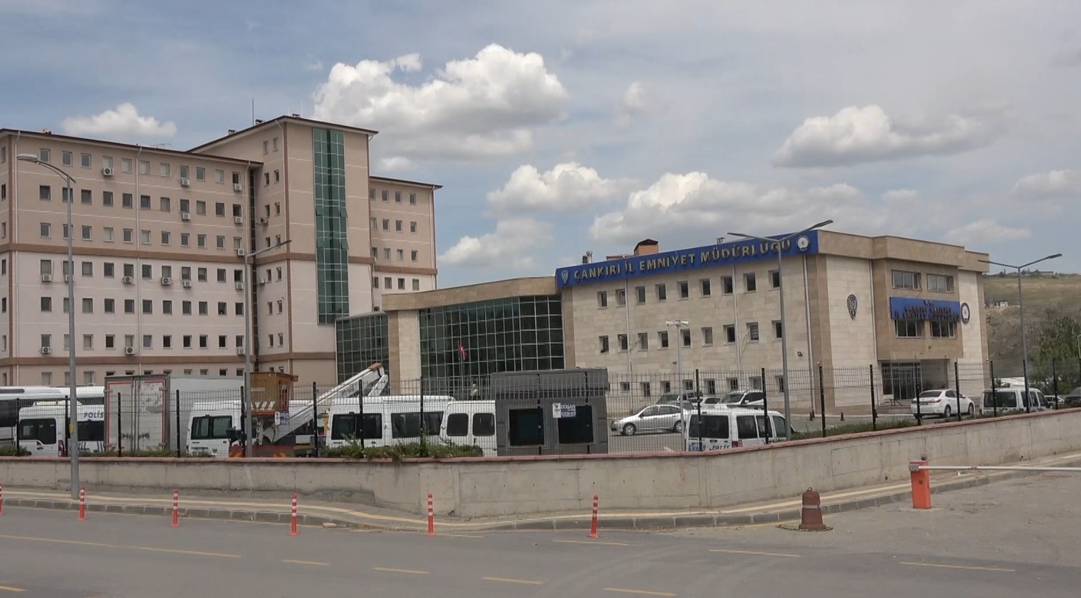 Çankırı’da aranan 97 şahıs yakalandı
?v=1