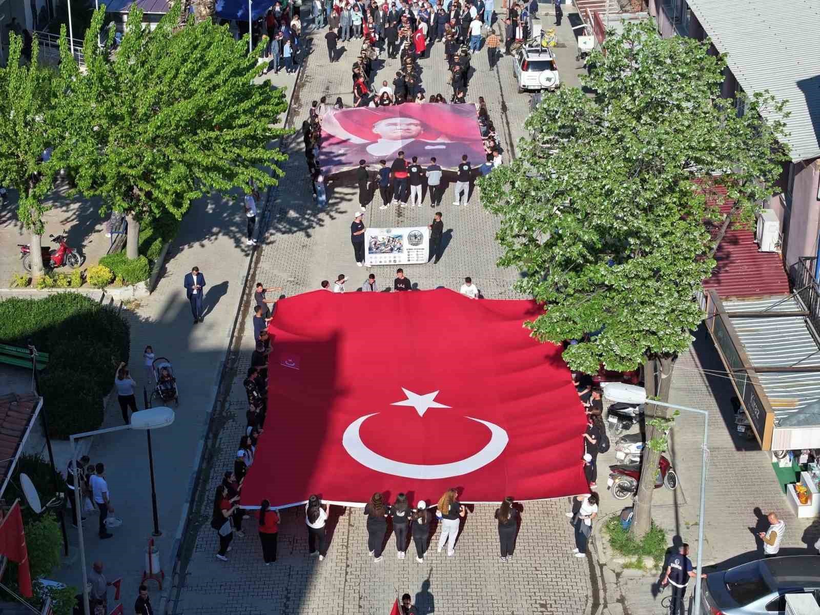 Küçük Menderes Havzası Spor Oyunları Kiraz’da başladı
?v=1