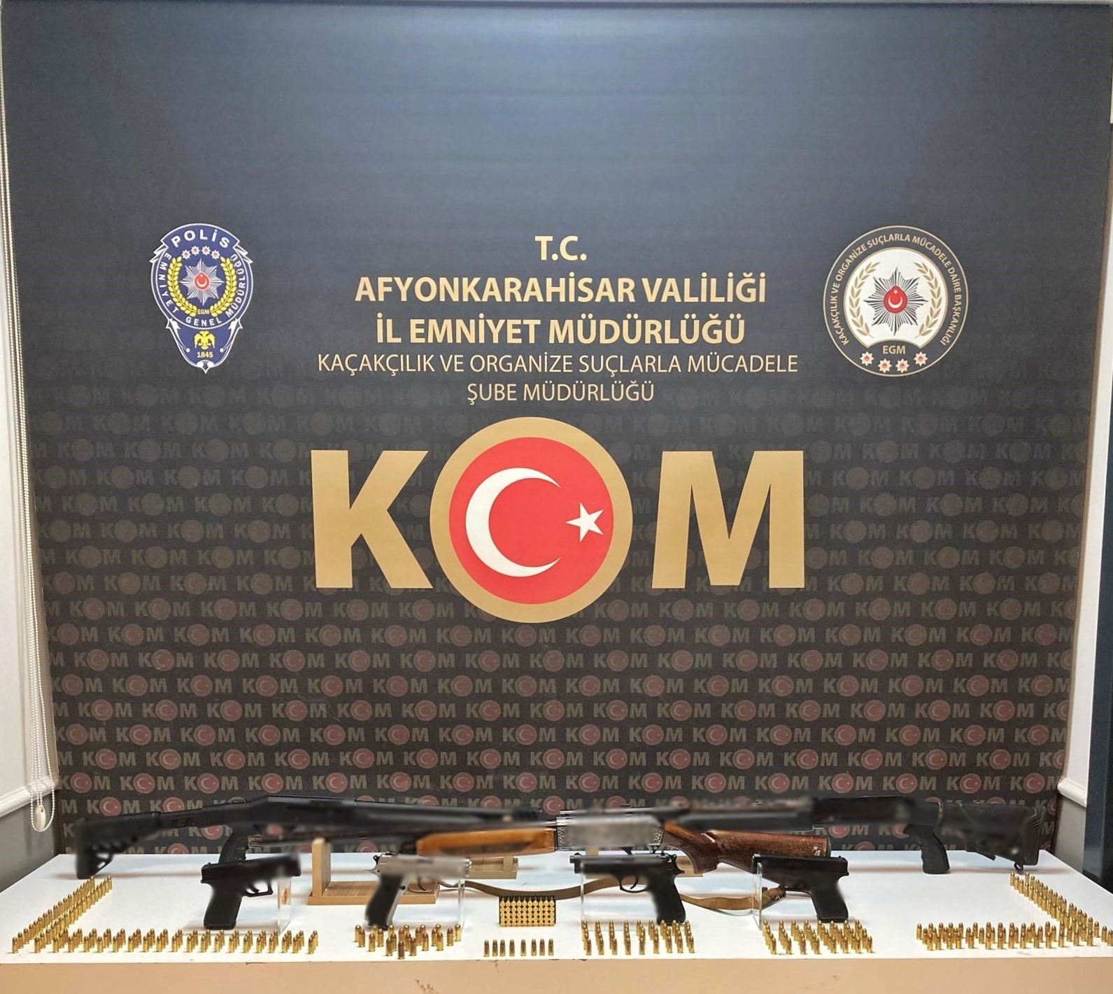 Ruhsatsız silah operasyonunda 1 kişi tutuklandı
?v=1