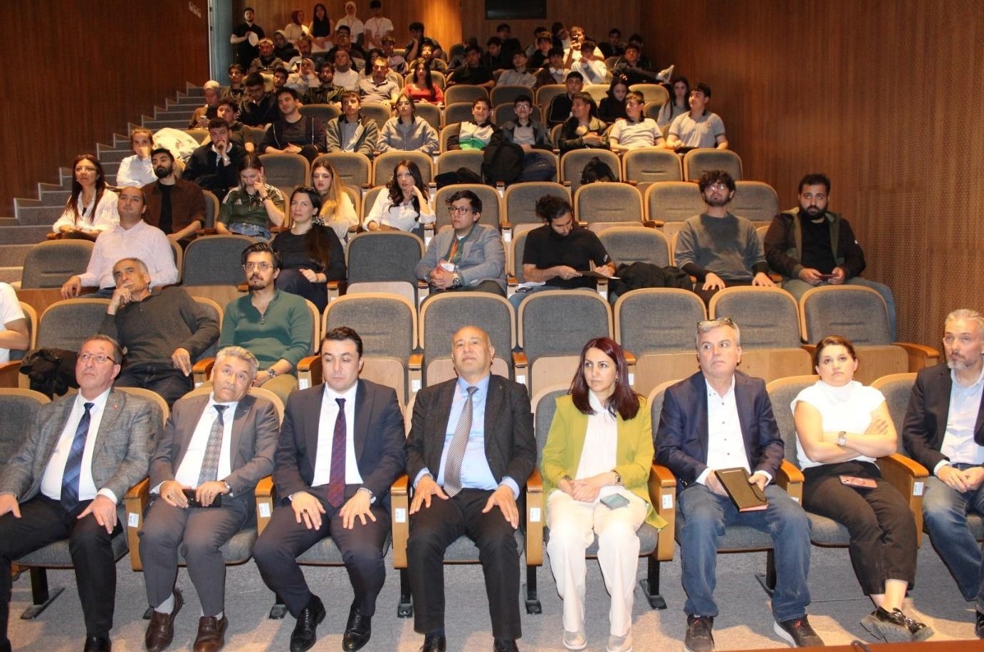 Niğde’de ’Genetik Kaynaklar İçin Farkındalık Paneli’ düzenlendi
?v=1