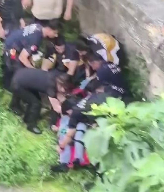 Sulama kanalına düşen bir kişi hayatını kaybetti
?v=1