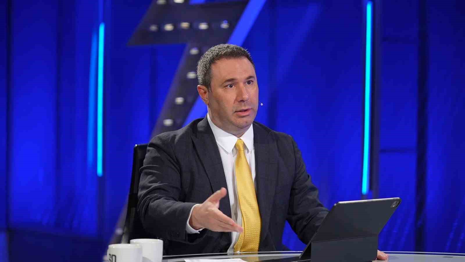 Barış Göktürk:  Fenerbahçe için savaşmaya geliyorum 
?v=1