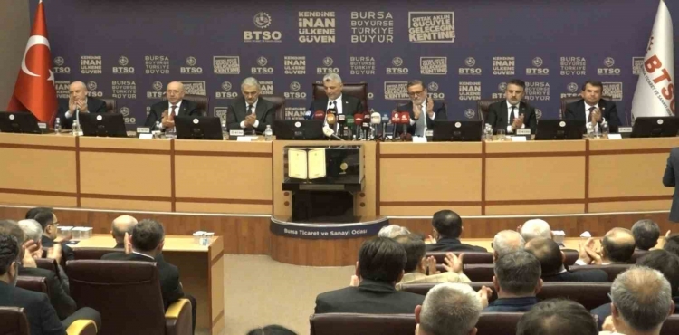 Bakan Bolat, Bursa’da iş adamlarıyla bir araya geldi?v=1