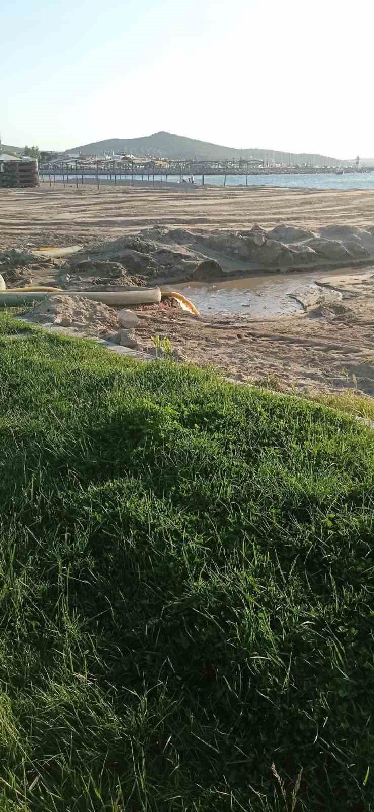 Burhaniye’de denize akan pis sular tepkiye neden oldu
?v=1