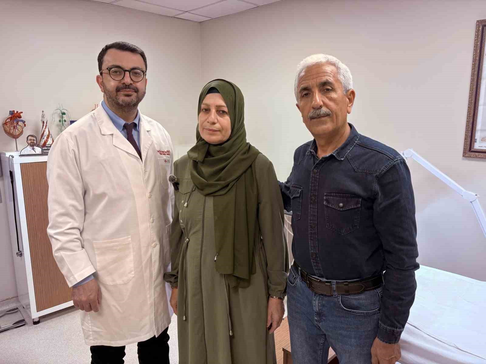 Kalbi üç kez duran hasta hayata döndü
?v=1