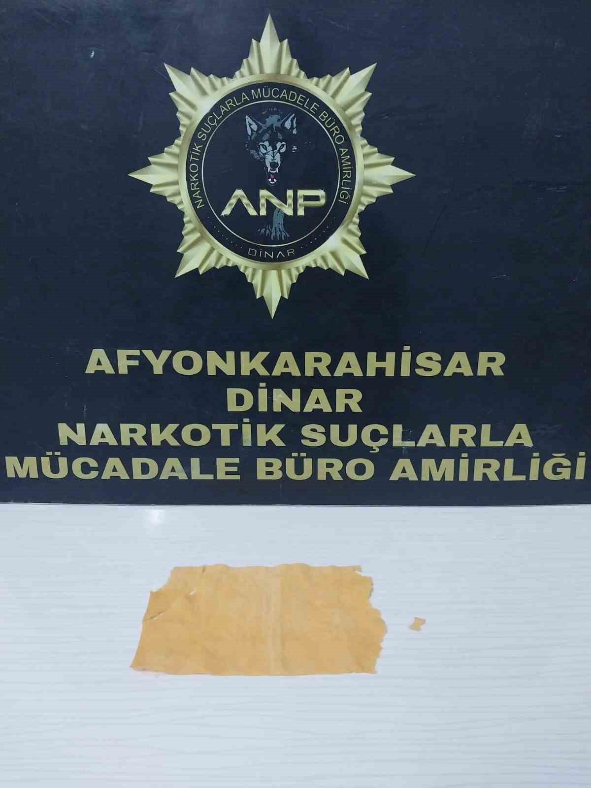 Uyuşturucu ile yakalanan 2 kişi tutuklandı
?v=1