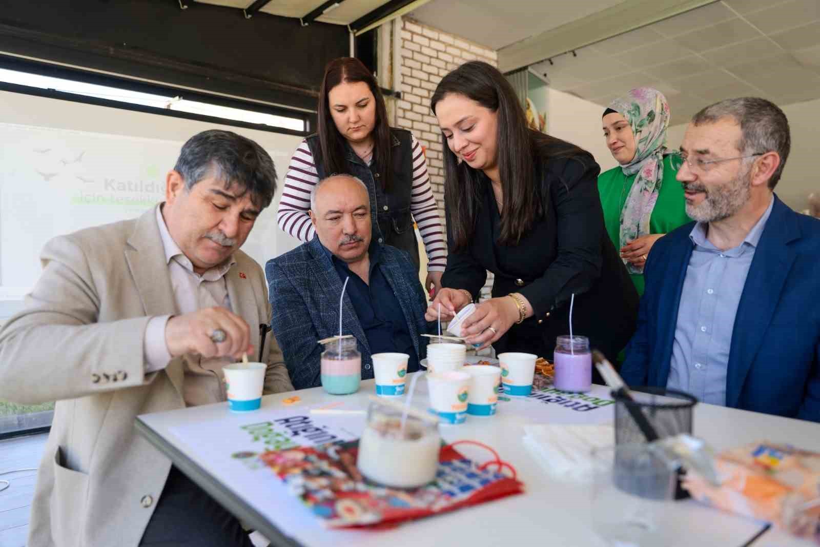 Cam atıklar değerleniyor, kavanozlar mum oluyor
?v=1