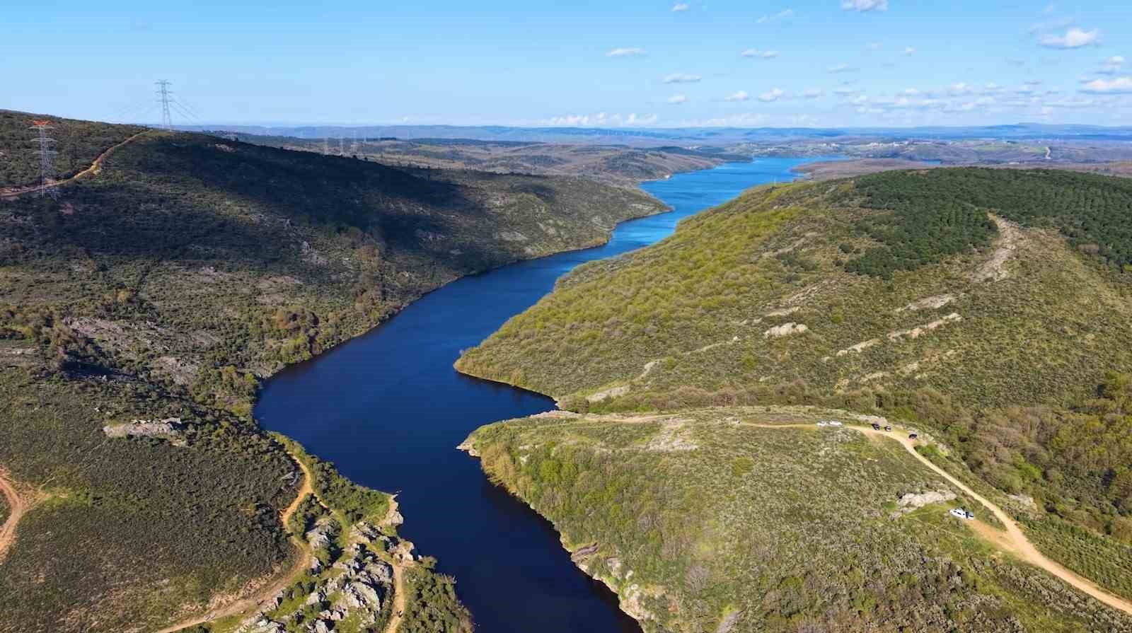 Ömerli Barajı doldu, İstanbul’da yeşil ve mavi buluştu
?v=1