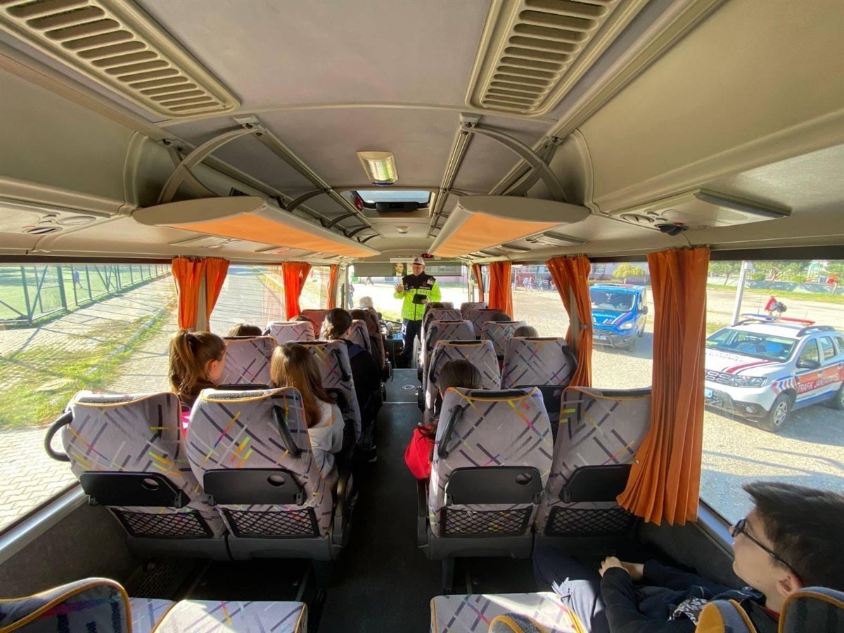 Balıkesir’de Okul Çevrelerinde Sıkı Denetim
?v=1