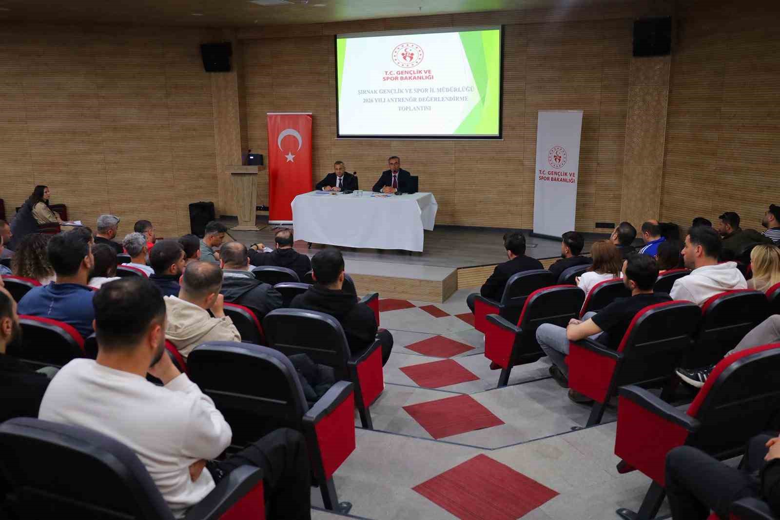 Şırnak’ta sporun mimarları bir araya geldi
?v=1