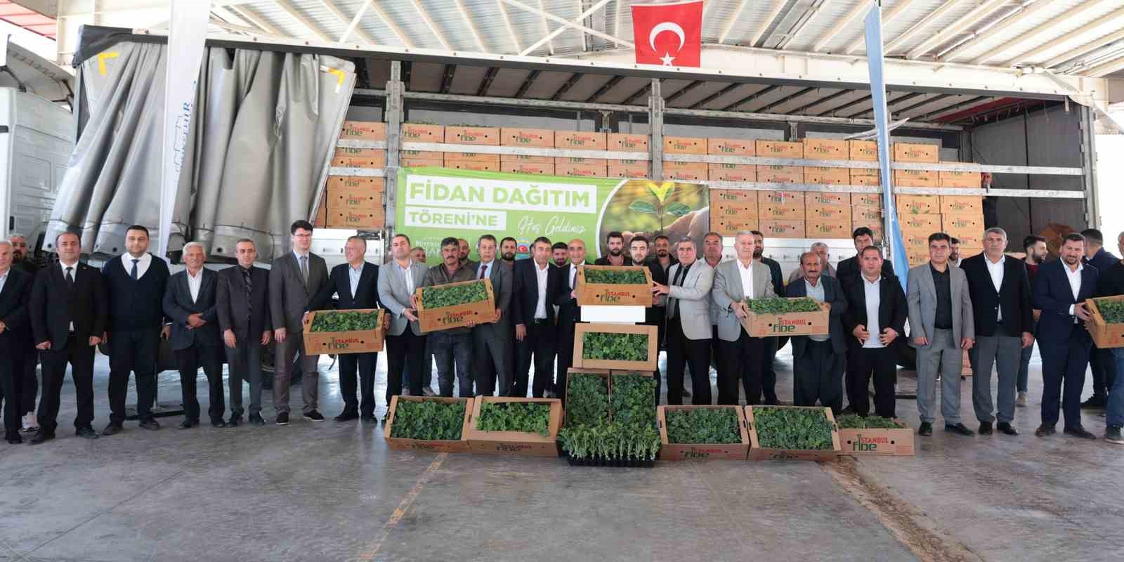 Arabanlı karpuz üreticisi çiftçilere yüzde 50 hibeli fide desteği
?v=1