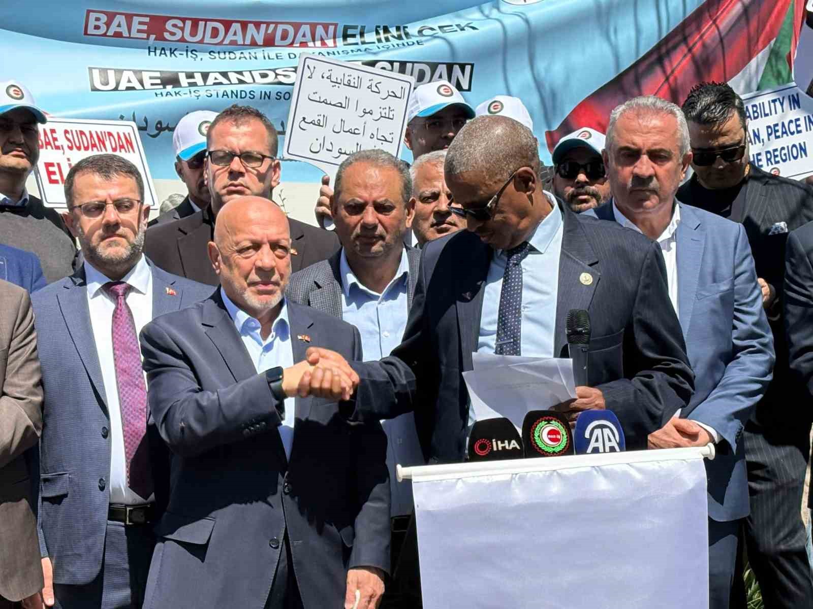 HAK-İŞ’ten Sudan ile dayanışma eylemi
?v=1