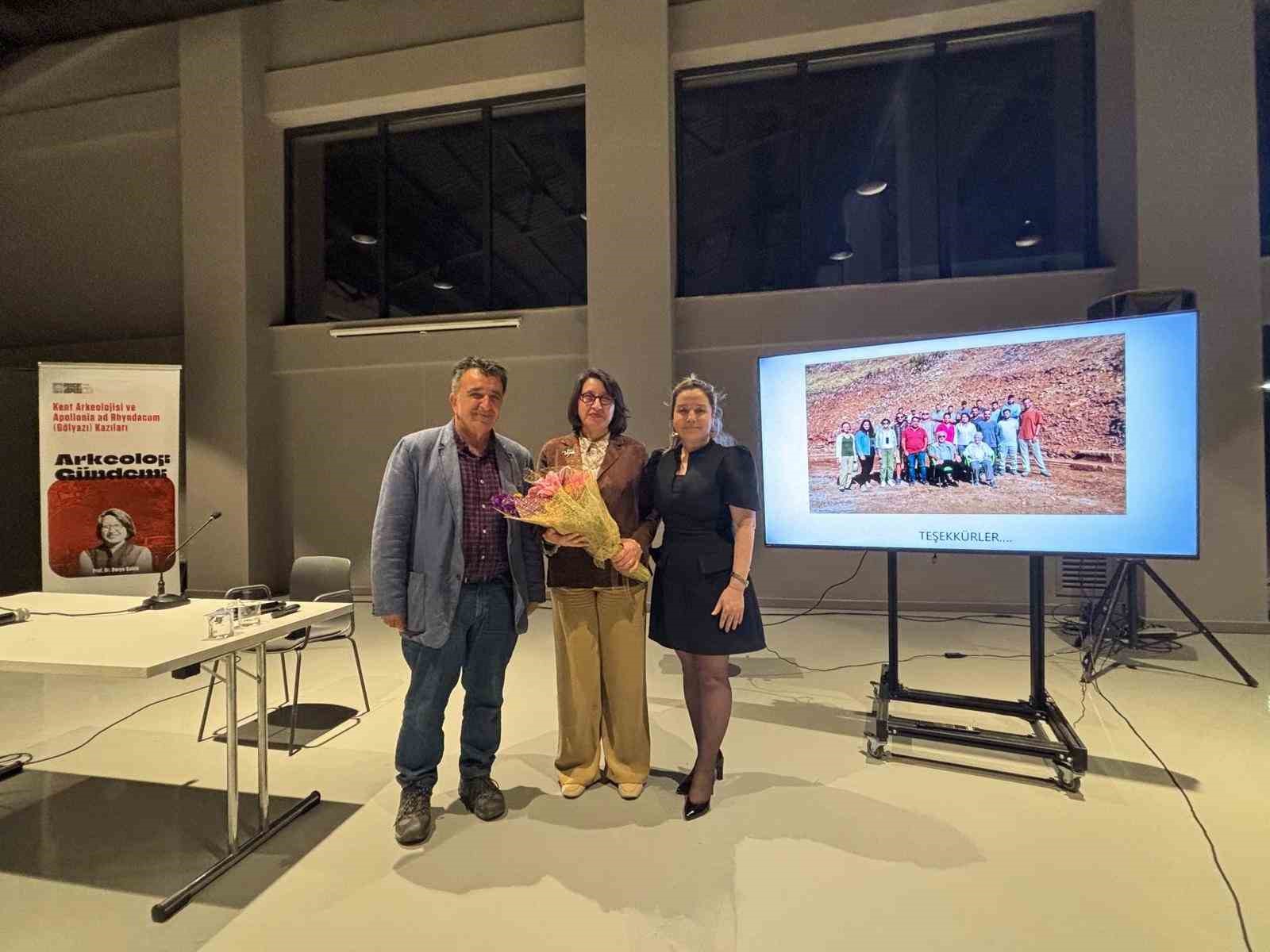 Gölyazı kazıları Pancar Deposu’nda anlatıldı
?v=1