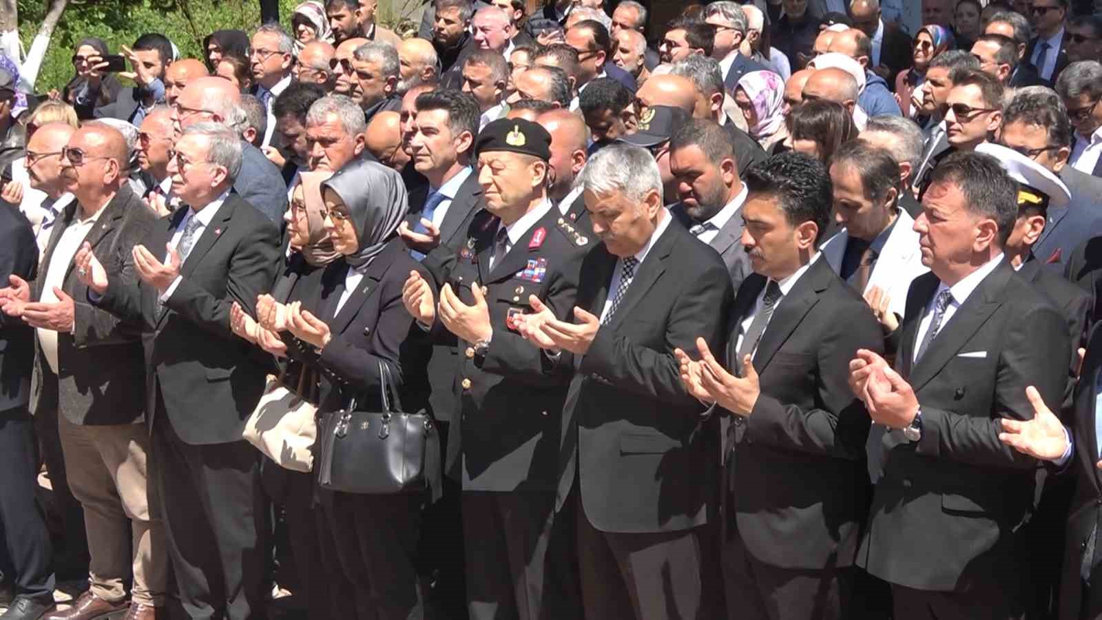 Yalova’da Kocadere şehitleri anıldı
?v=1