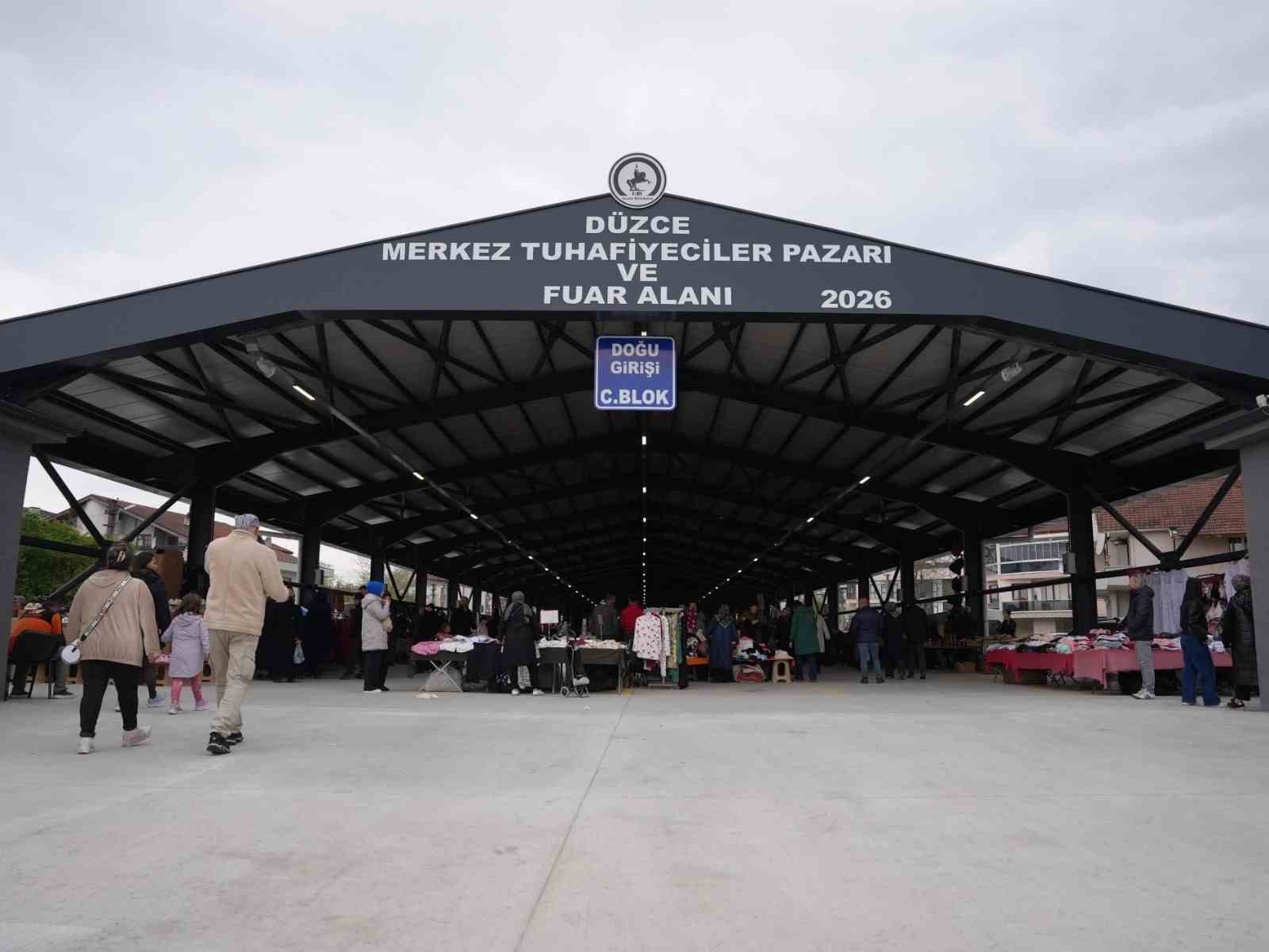 Tuhafiyeciler temiz ve nezih pazaryerine kavuştu
?v=1