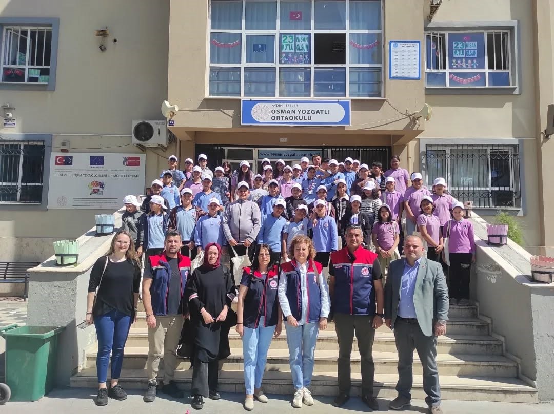 Aydın’da öğrencilere organik tarım anlatıldı
?v=1