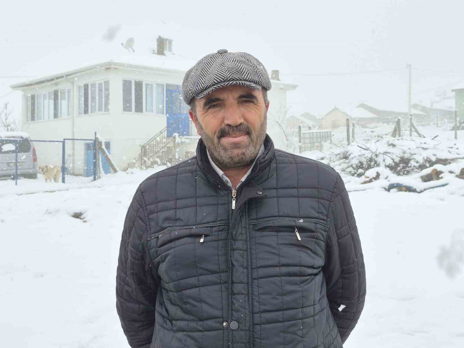 Bozdağ Mahallesi’ne dışarıdan gelen hayvancılara karşı denetimlerin sıkılaştırılması isteniyor
?v=1