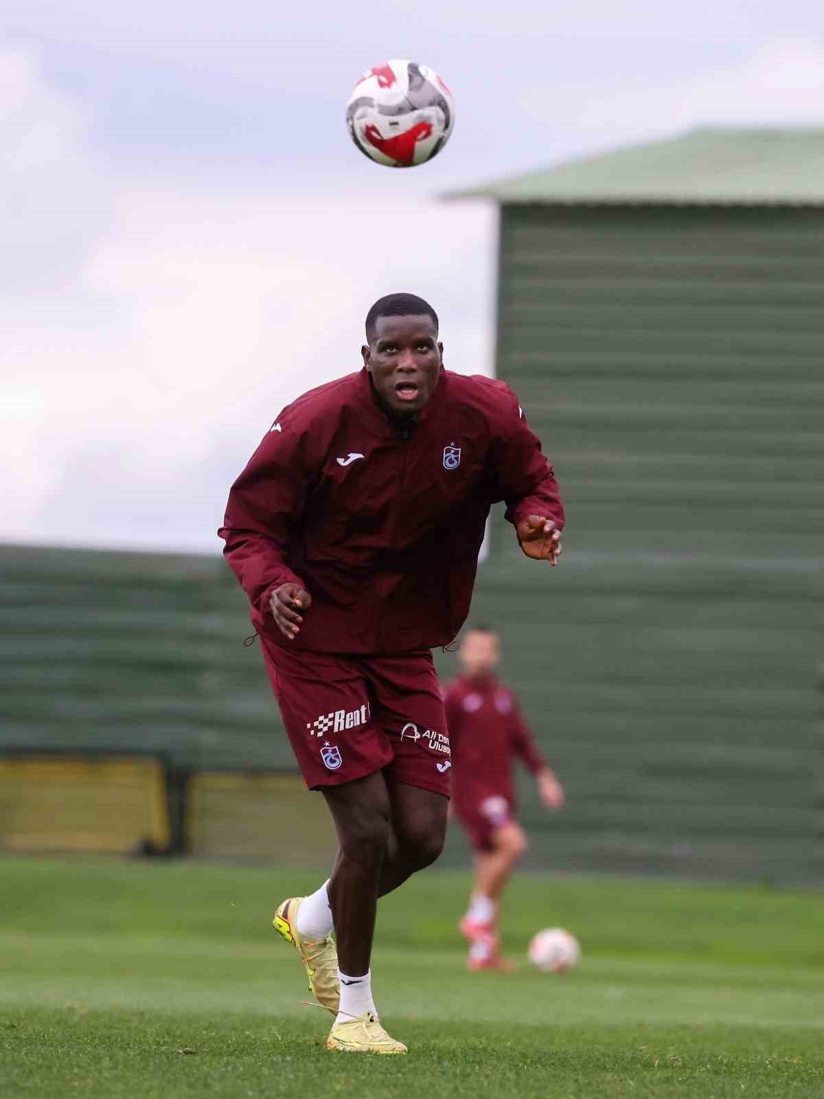 Trabzonspor, Süper Lig’in ’kafa golü’ rekortmeni oldu
?v=1