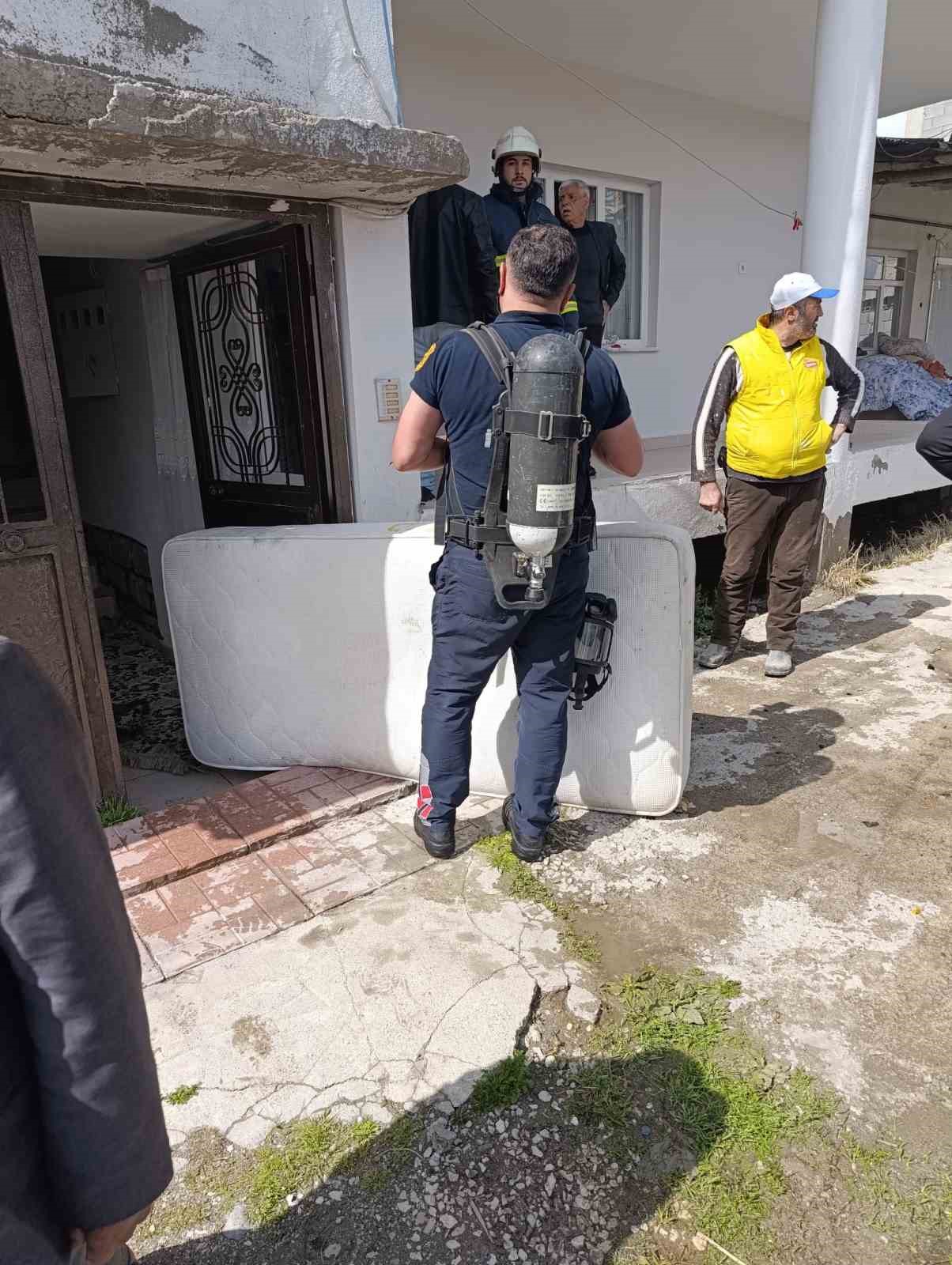 Van’da ev yangını
?v=1