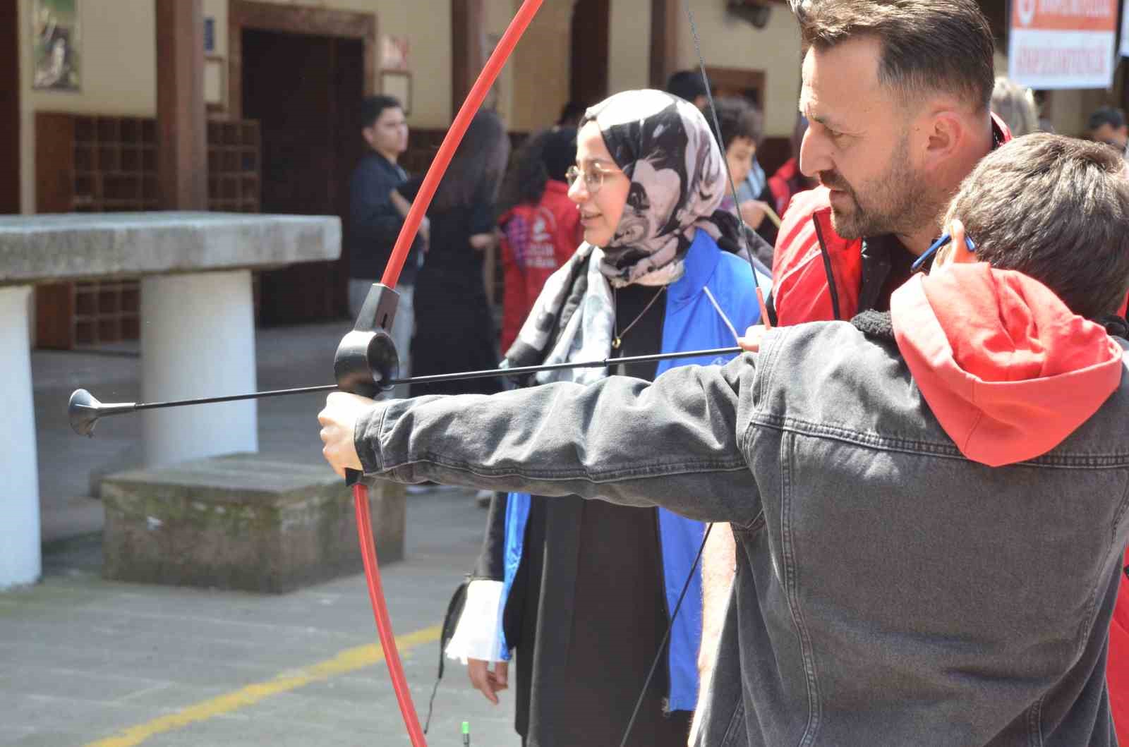 Sinop’ta tarihi camide anlamlı buluşma
?v=1