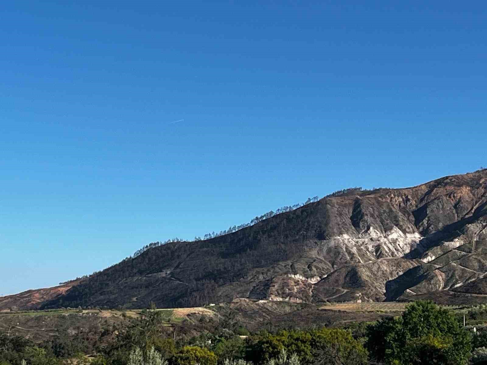 Buldan’da 5 gün süren yangının izleri dağlarda kaldı
?v=1