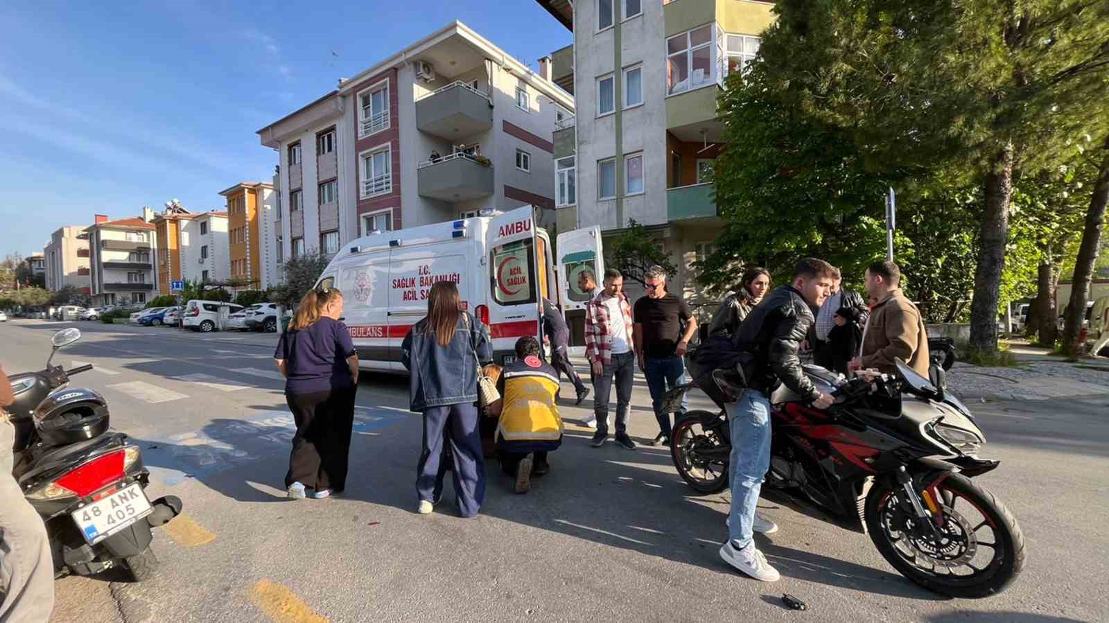 Menteşe’de araçlar birbirine girdi: 2 yaralı
?v=1