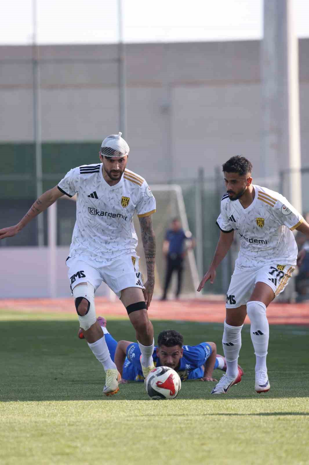 TFF 2. Lig Play-Off: Aliağa FK 1 - Muşspor: 1
?v=1