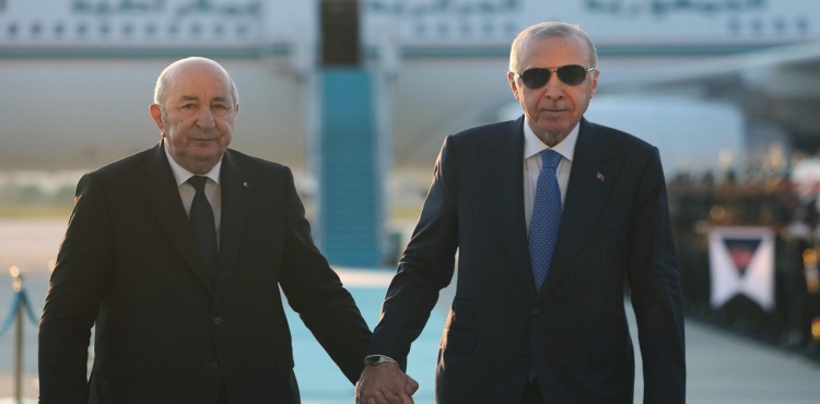 Cumhurbaşkanı Erdoğan, Cezayir Cumhurbaşkanı Tebbun’u karşıladı?v=1