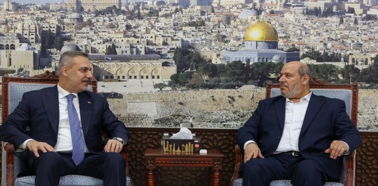 Bakan Fidan, Katar Başbakan Yardımcısı ve Savunma Bakanı Al Thani ile bir araya geldi