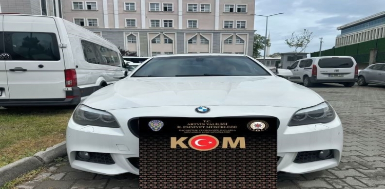 100 milyon liralık lüks araç vurgunu operasyonunda 11 tutuklama?v=1