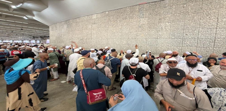 Şeytanı Taşladılar, Haccı Tamamladılar?v=1