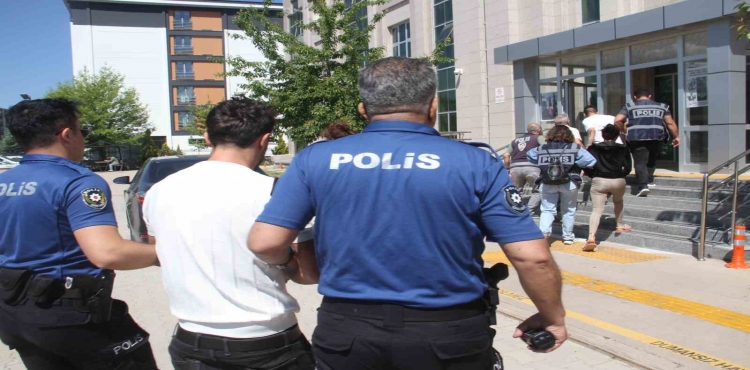 Konya’daki sahte altın operasyonunda 3 tutuklama
