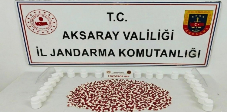 İzmir’den Aksaray’a Uyuşturucu Sevkiyatına Jandarma Darbesi 3 Tutuklama?v=1