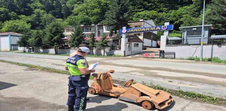 Saatte 70 Kilometreyi Aşan Ahşap Araca El Konuldu?v=1