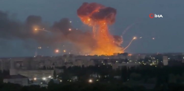 Rusya’dan Ukrayna’ya Yeni Saldırılar En Az 4 Ölü, 18 Yaralı?v=1