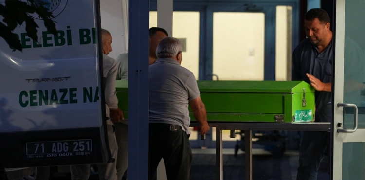 Kayıp İhbarından Vahşet Çıktı Babasını Parçalayıp Tuvalete Gömmüş