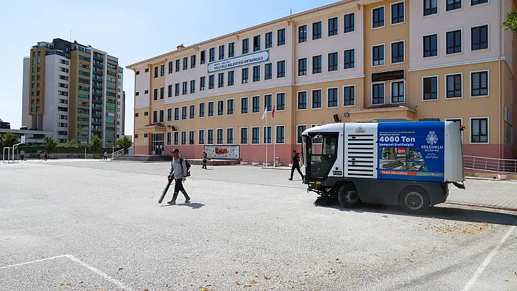 Selçuklu'da okullar yeni eğitim yılına hazırlanıyor