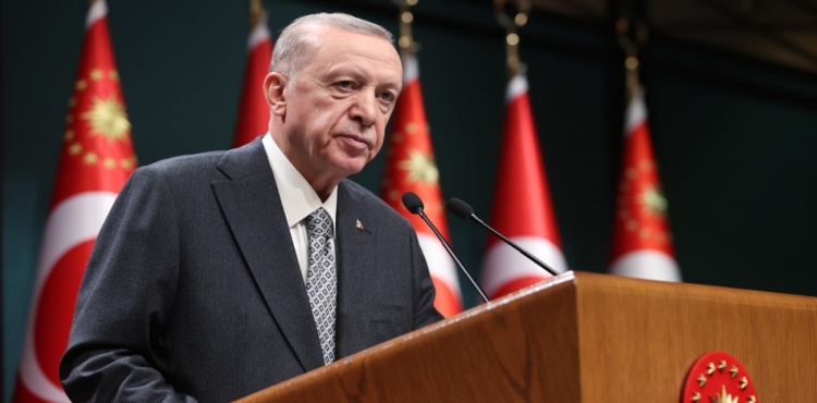 Cumhurbaşkanı Erdoğan Mekke Ortak Savunma Anlaşması ile hiçbir ülkeyi hedef almıyoruz?v=1