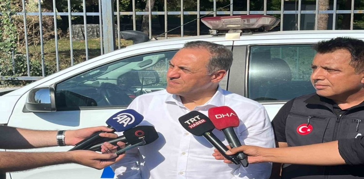 Yalova Valisi Usta: 