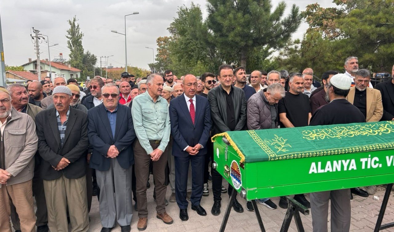 Gazeteci Kemal Soylu’nun Acı Günü Babası Toprağa Verildi