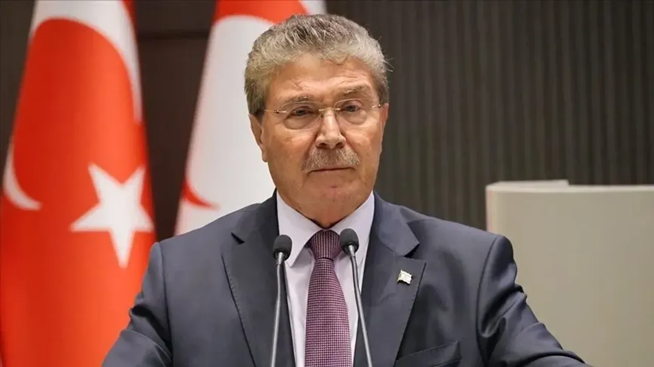 KKTC’de Üstel Başkanlığında Kriz Masası Toplandı